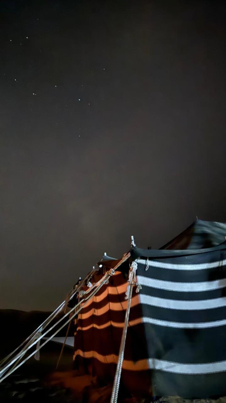 Отель Wahiba Bedouin Rustic Camp Bidiya Экстерьер фото