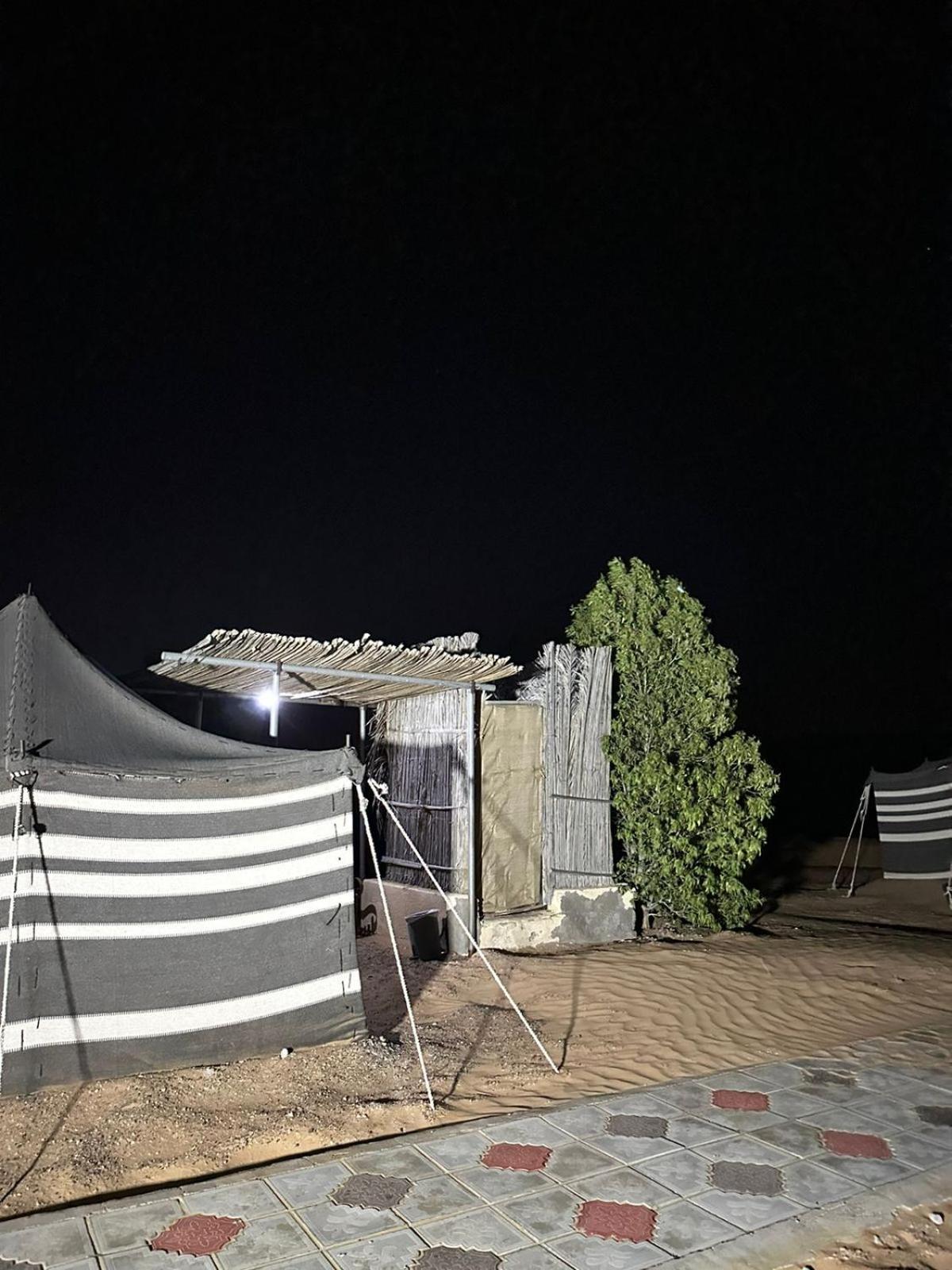 Отель Wahiba Bedouin Rustic Camp Bidiya Экстерьер фото