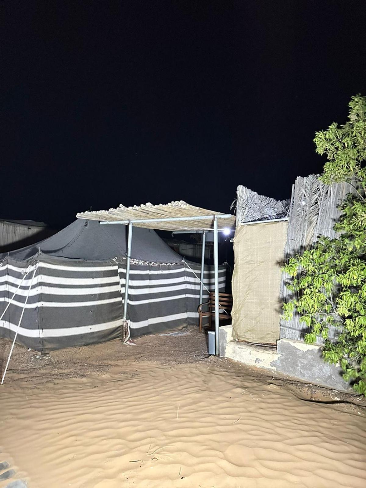 Отель Wahiba Bedouin Rustic Camp Bidiya Экстерьер фото