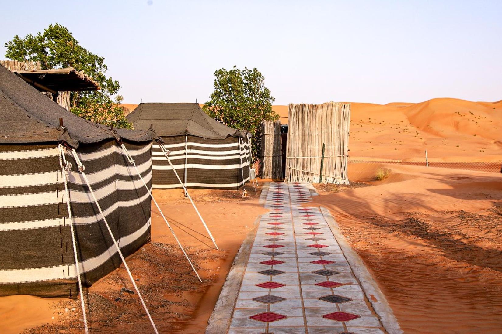 Отель Wahiba Bedouin Rustic Camp Bidiya Экстерьер фото